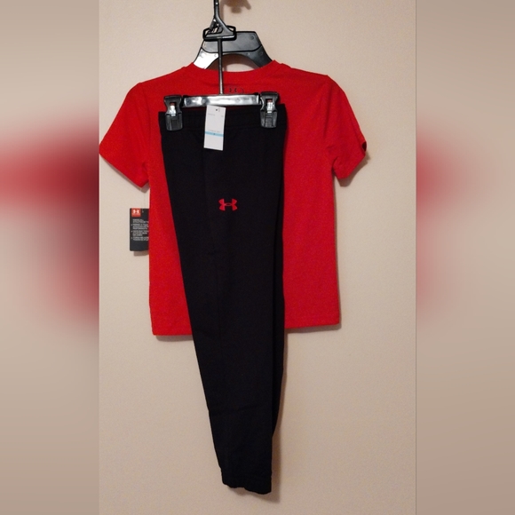 Under Armour Shirt/Pants Set, Sizes 5 - Picture 2 of 3
